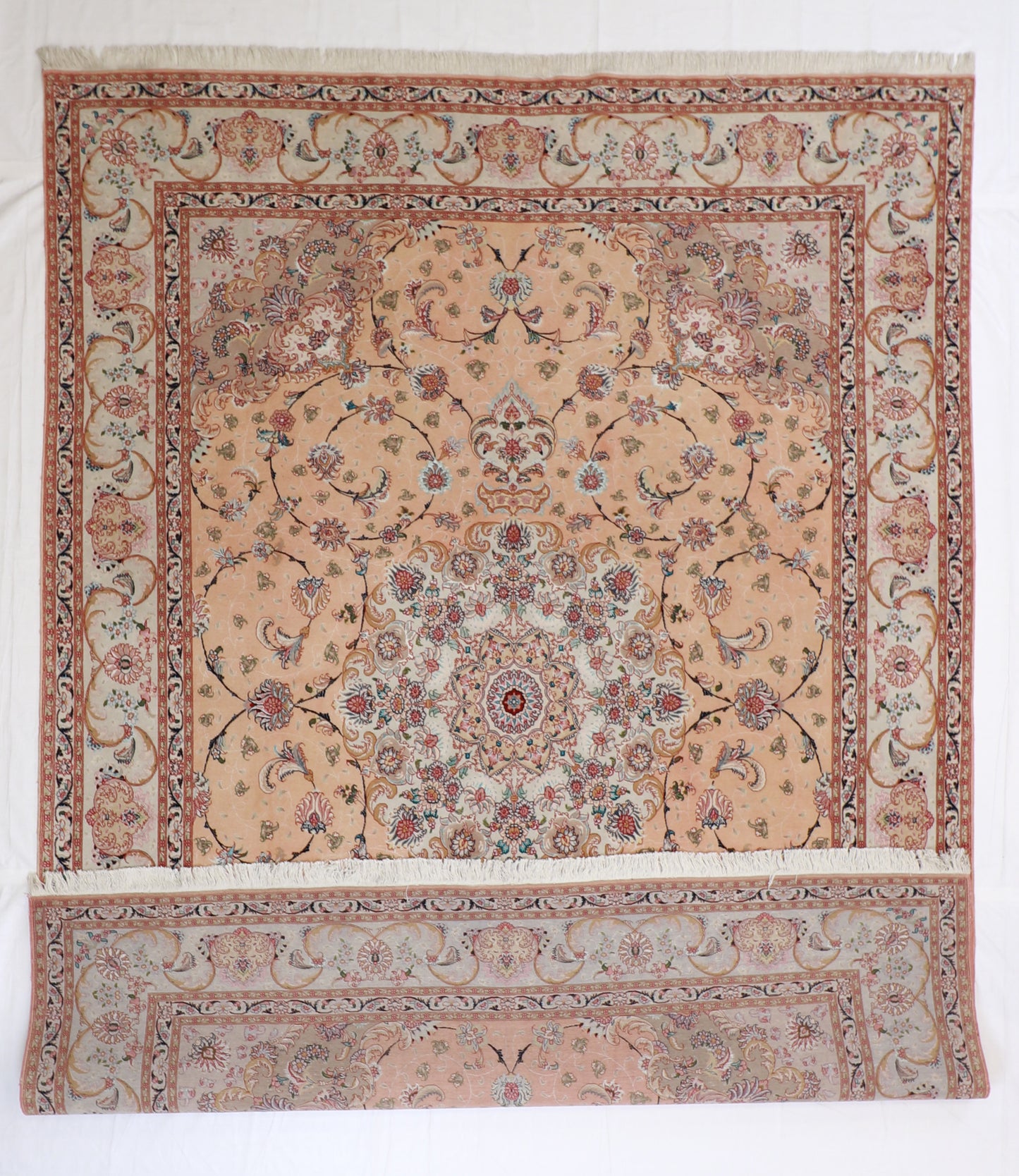 9x12 - Tabriz Silk/Wool Floral Rectangle - Hand Knotted Rug