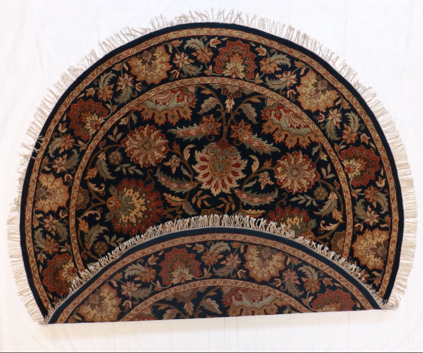 8x8 - Mashad Fine All Over Round - Hand Knotted Rug