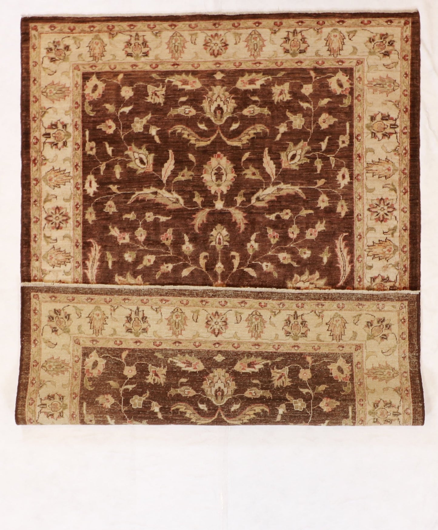 5x7 - Frahan Fine/Wool All Over Rectangle - Hand Knotted Rug