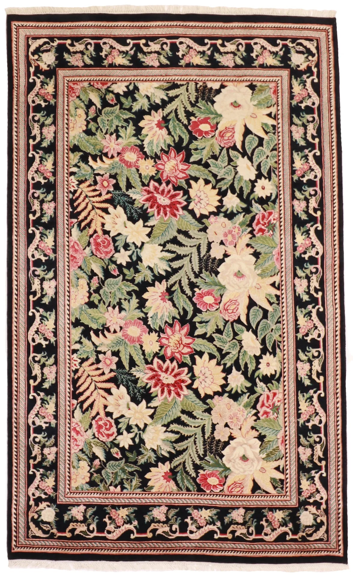 5x7 - Isfahan Fine Floral Rectangle - Hand Knotted Rug — 10104