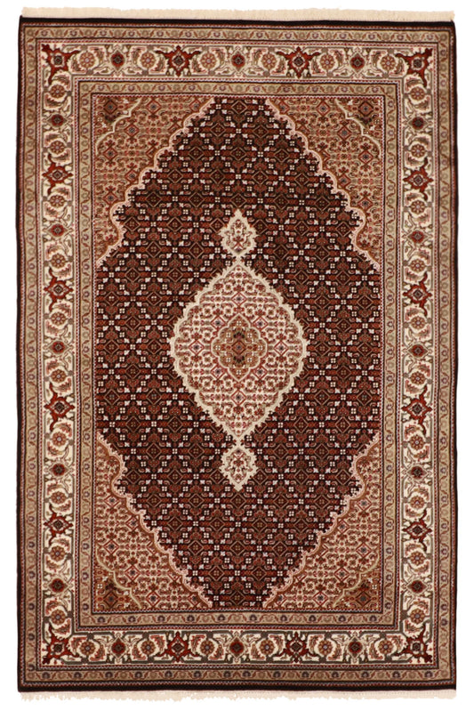 4x6 - Tabriz Fine/Wool/Silk Rectangle - Hand Knotted Rug — 60842