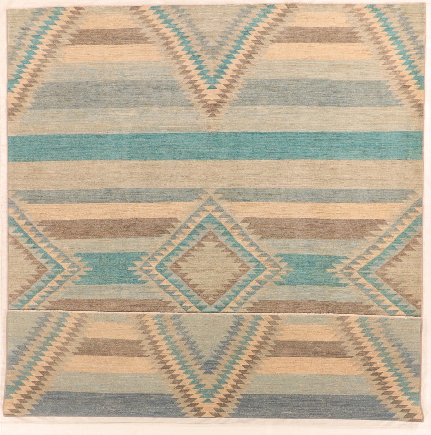 W 9.3 L 11.7 Mountain Modern 100% Wool Handmade All Over Geometric Design - 63241